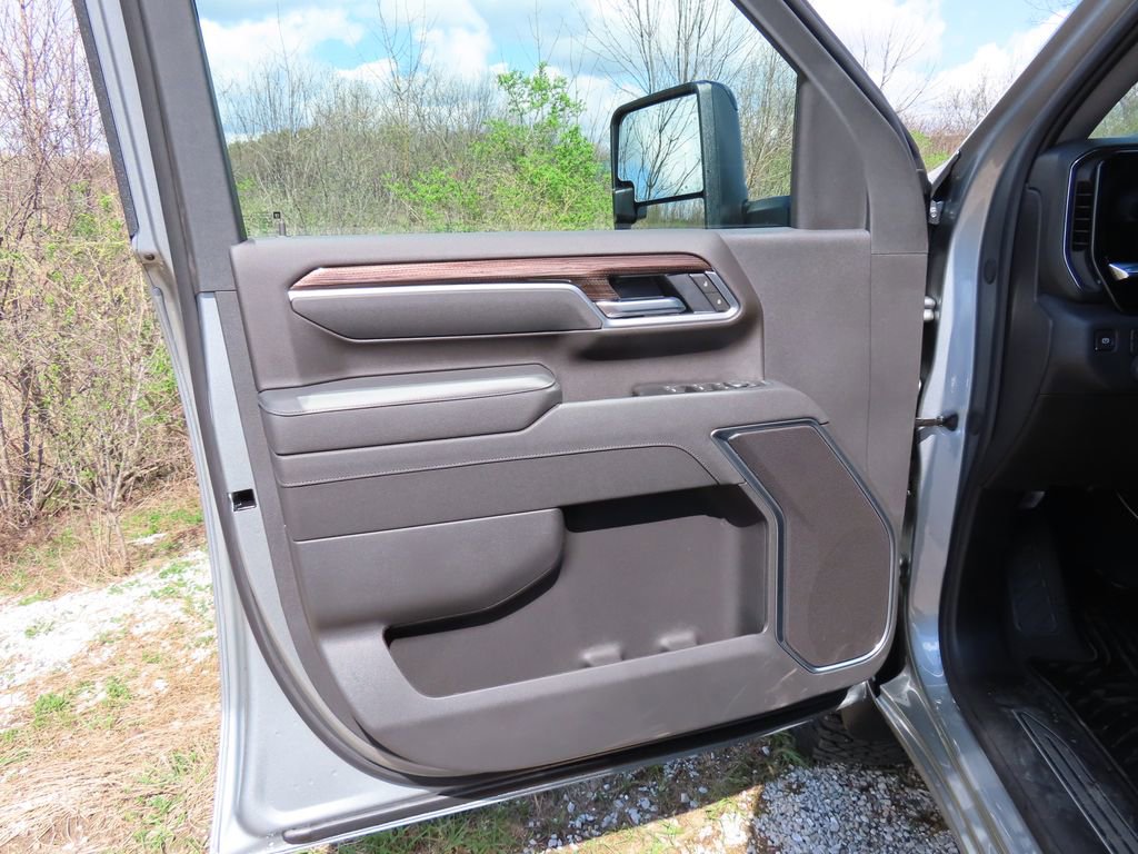 New 2026 Chevrolet Silverado 3500 LT w/ Trail Boss Package AWD/4WD image 26