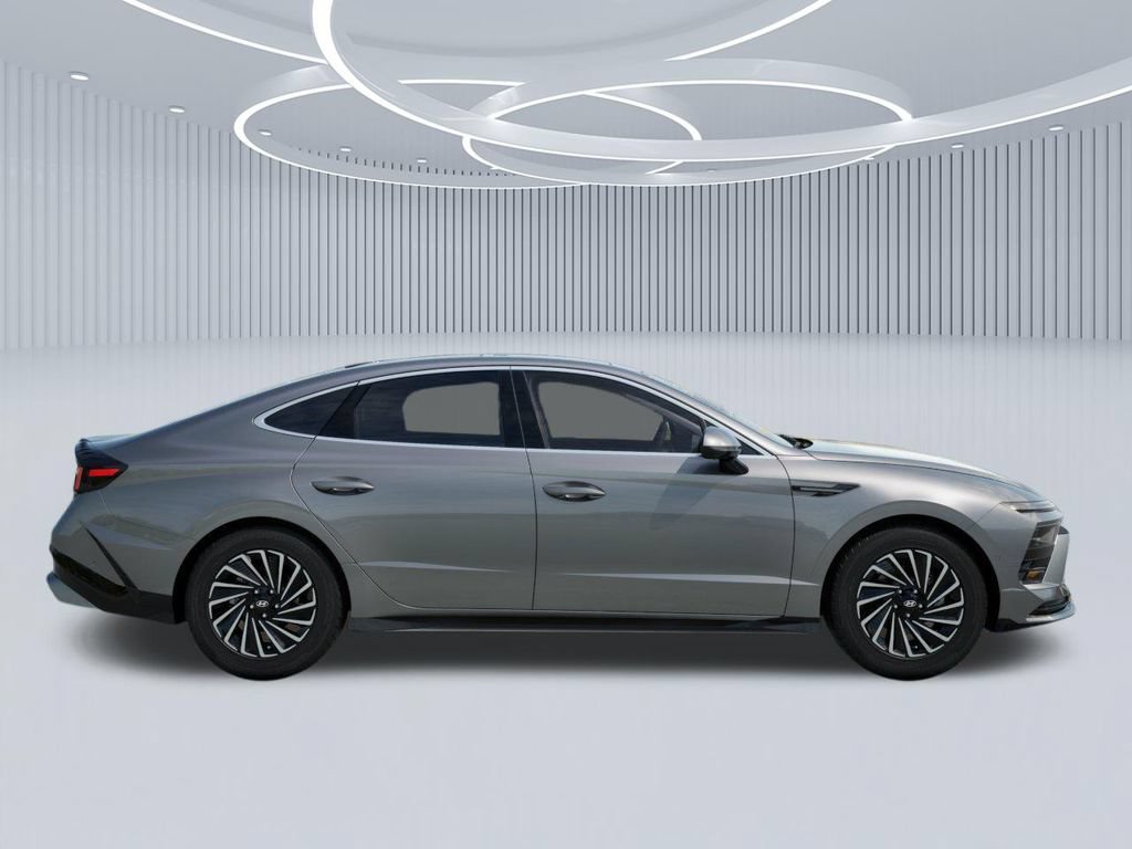 New 2026 Hyundai Sonata Limited FWD image 7