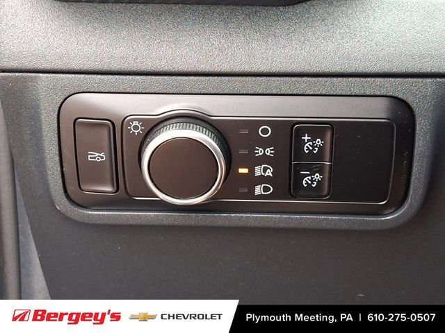 Used 2025 Ford Mustang Coupe RWD image 29