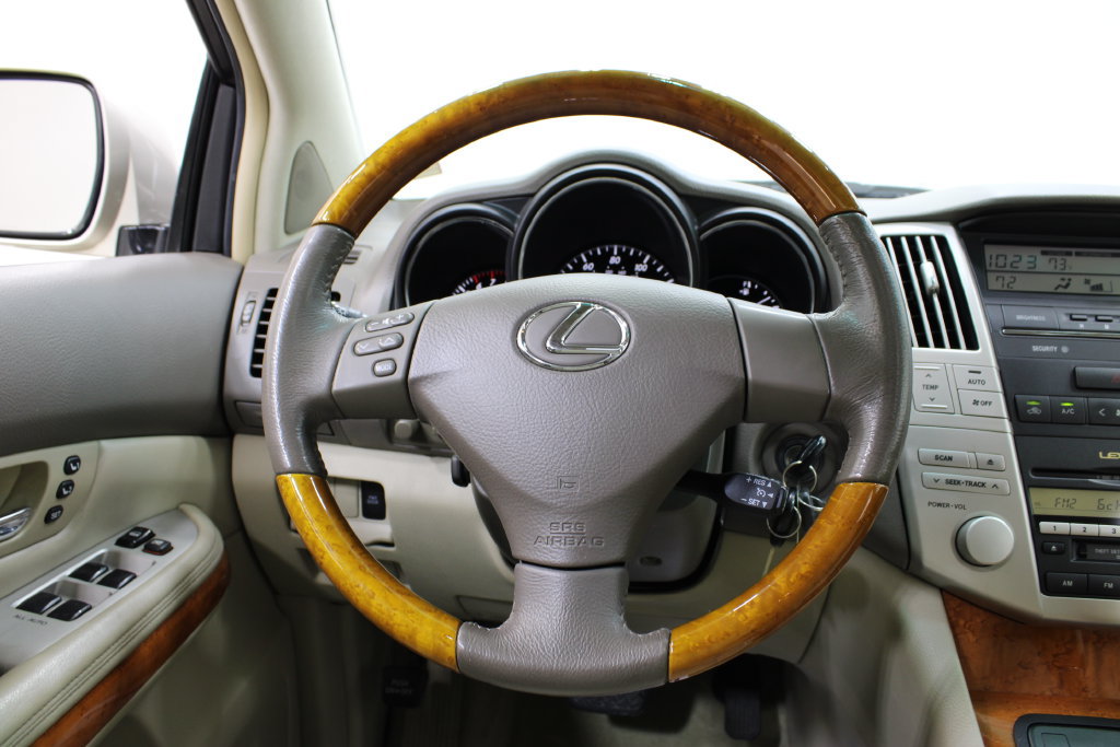 Used 2004 Lexus RX 330 FWD image 22