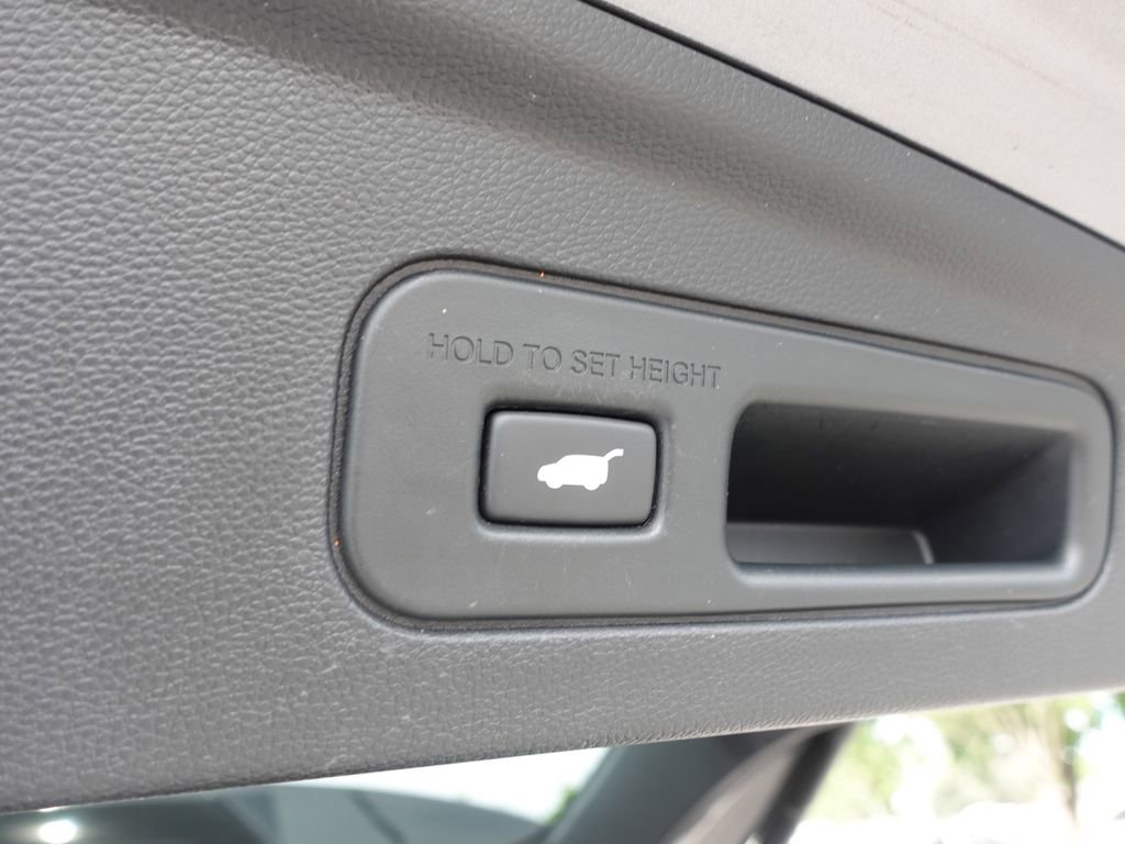 Certified 2023 Acura MDX FWD image 26