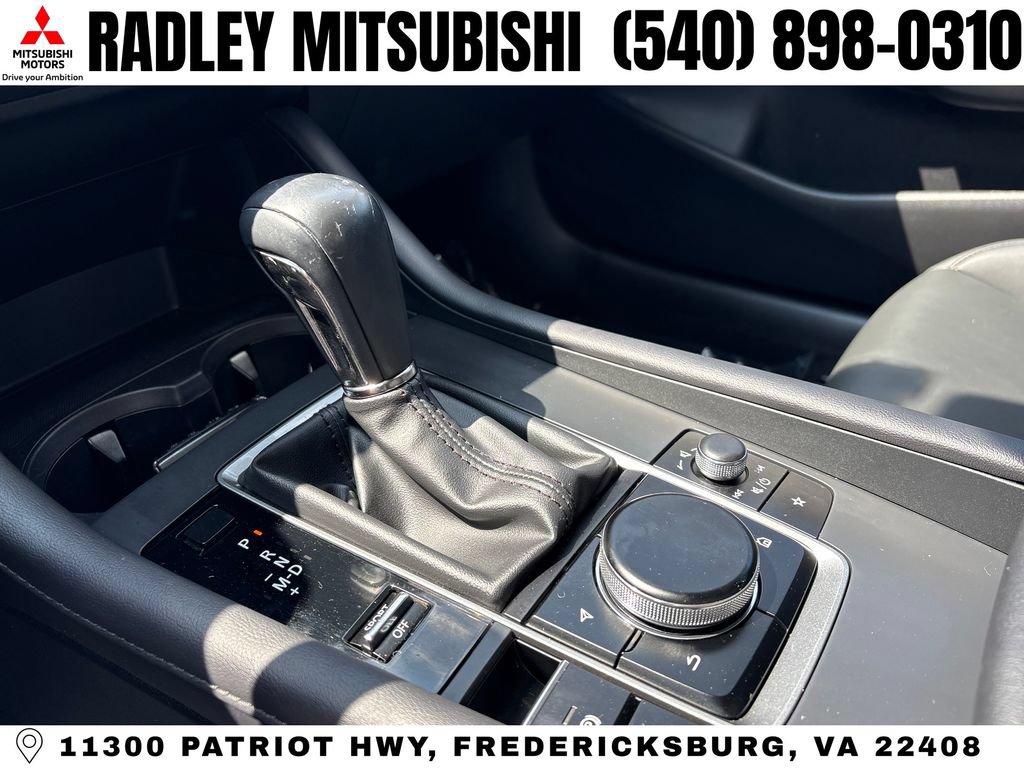 Used 2023 MAZDA MAZDA3 s FWD image 11