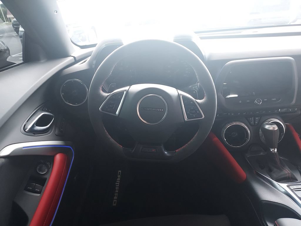 Used 2022 Chevrolet Camaro ZL1 RWD image 16