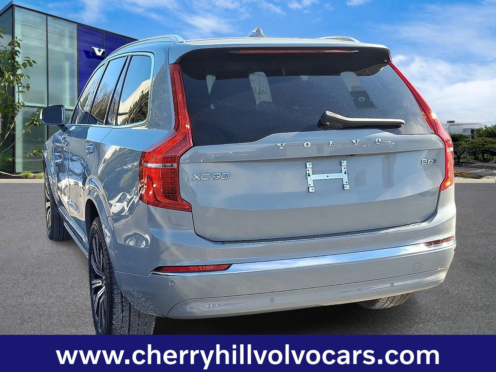 Certified 2024 Volvo XC90 B6 Plus w/ Protection Package Premier image 5