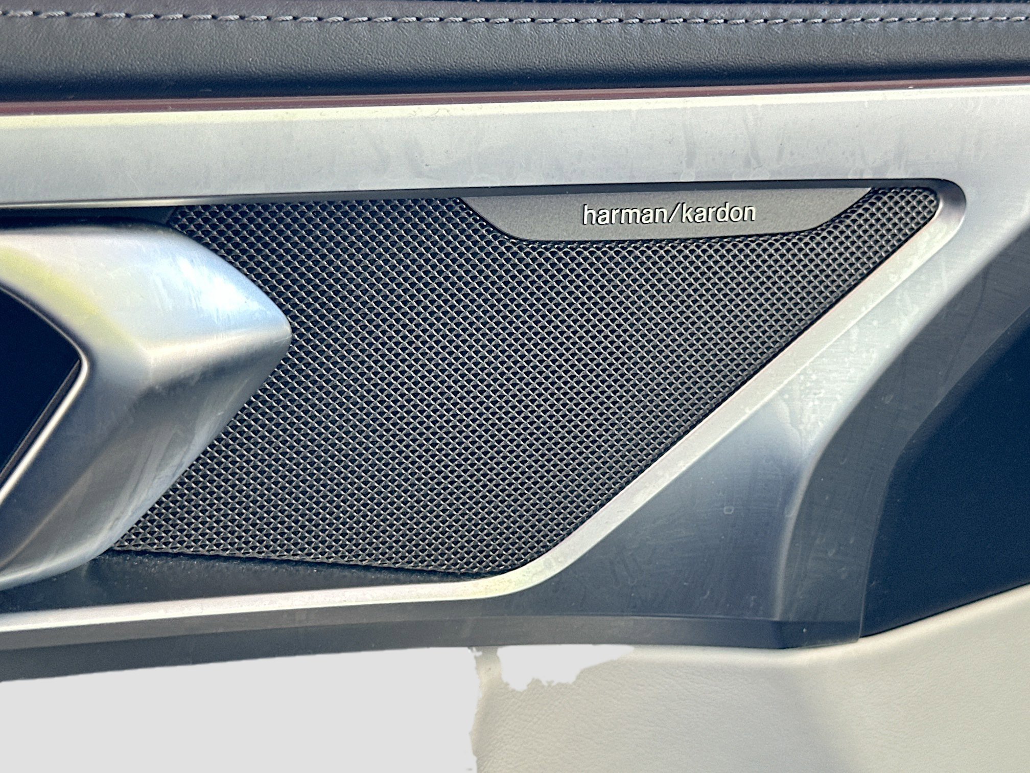 Used 2023 BMW M8 Competition w/ M Carbon Exterior Package AWD/4WD image 19