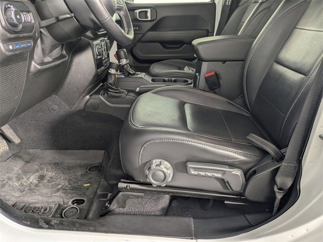 Used 2021 Jeep Wrangler Unlimited Sahara w/ Dual Top Group image 10