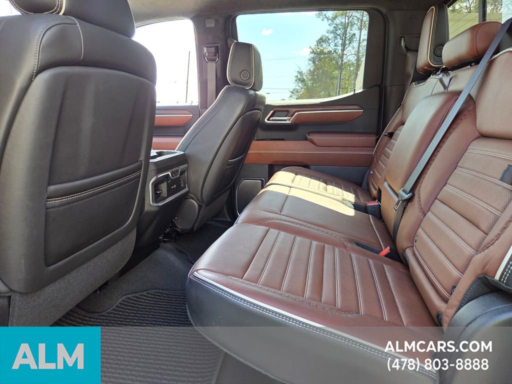 Used 2023 GMC Sierra 1500 Denali Ultimate image 4