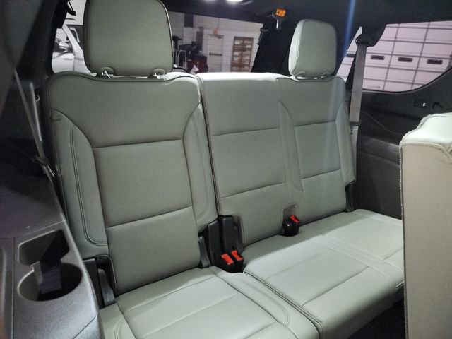 Used 2021 GMC Yukon SLT w/ SLT Luxury Plus Package AWD/4WD image 47