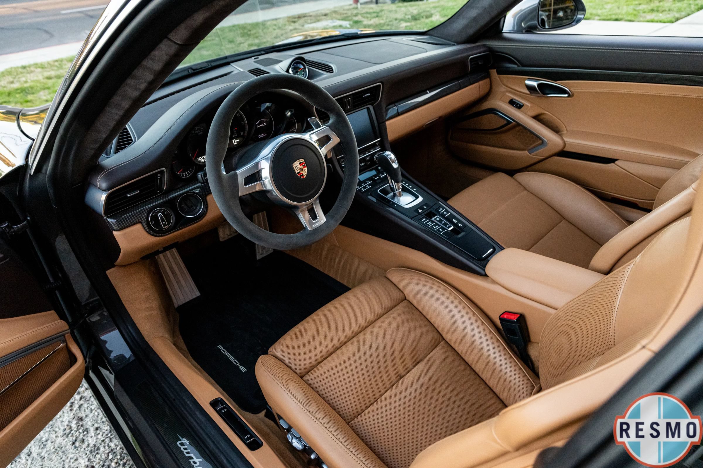 Used 2014 Porsche 911 Turbo S AWD/4WD image 8