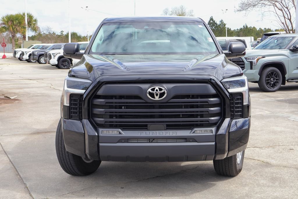 Used 2023 Toyota Tundra SR5 w/ SR5 Convenience Package AWD/4WD image 24