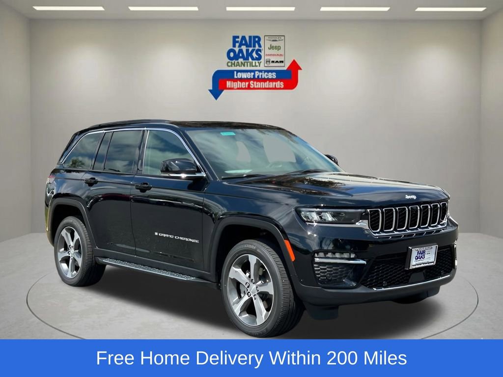 New 2025 Jeep Grand Cherokee Limited w/ Luxury Tech Group II AWD/4WD video 1