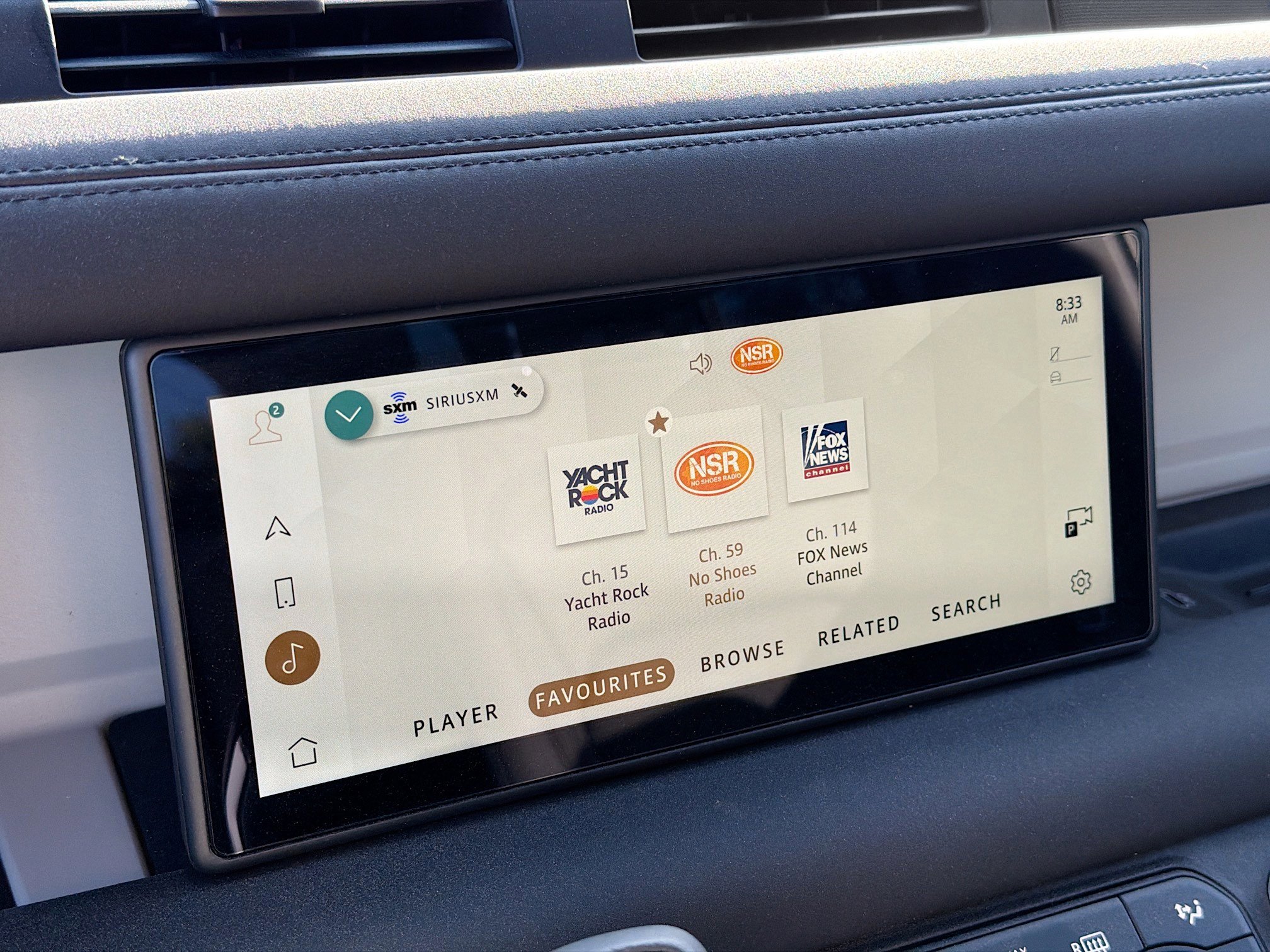 Used 2024 Land Rover Defender 110 S image 31