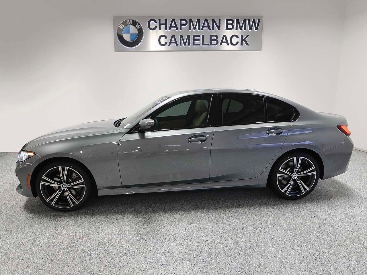 Certified 2023 BMW 330i Sedan w/ Premium Package image 3