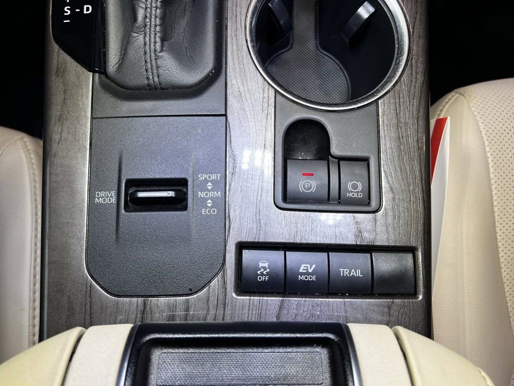 Certified 2020 Toyota Highlander Platinum image 35