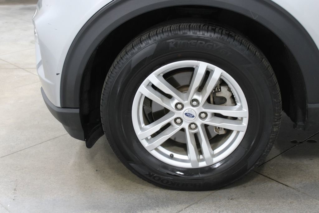 Used 2023 Ford Explorer XLT w/ Equipment Group 202A image 56