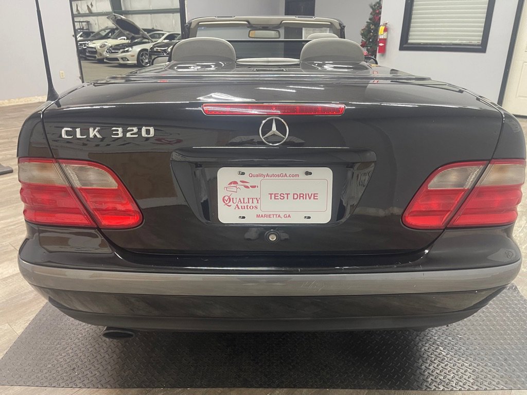 Used 1999 Mercedes-Benz CLK 320 Cabriolet image 4