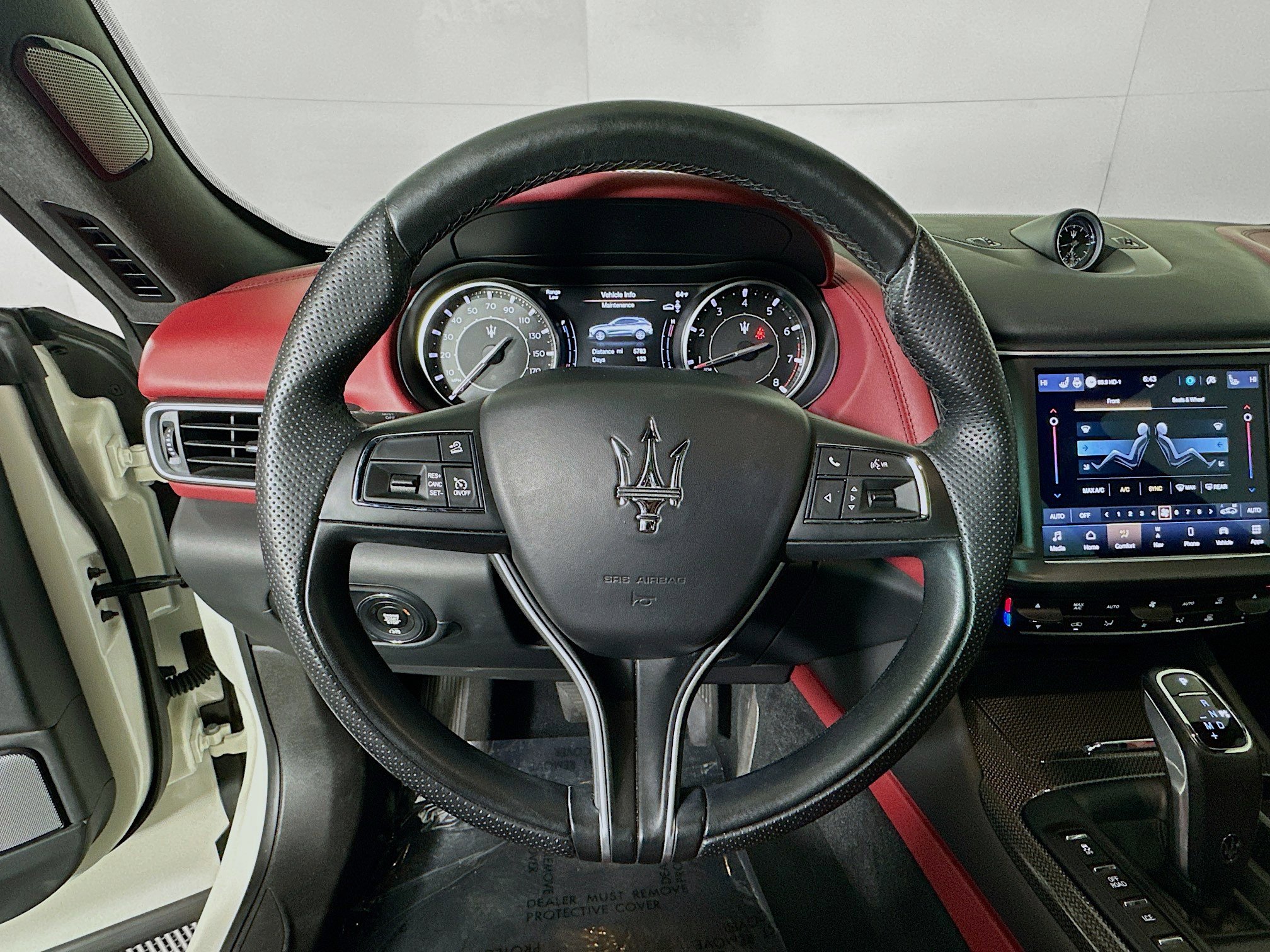 Used 2022 Maserati Levante Modena image 15