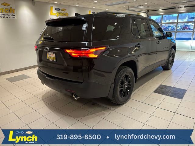 Used 2023 Chevrolet Traverse LT w/ Midnight/Sport Edition image 28