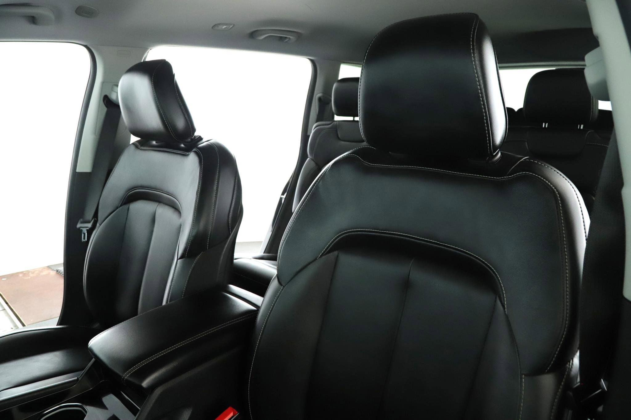 Used 2021 Jeep Grand Cherokee L Limited image 4