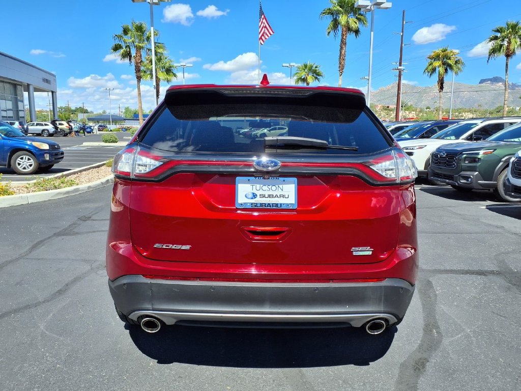 Used 2018 Ford Edge SEL w/ Equipment Group 201A FWD image 12