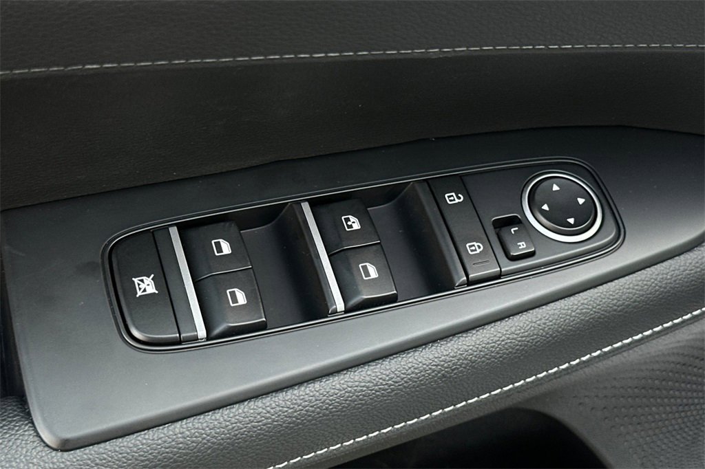 Used 2023 Kia Forte GT-Line image 12