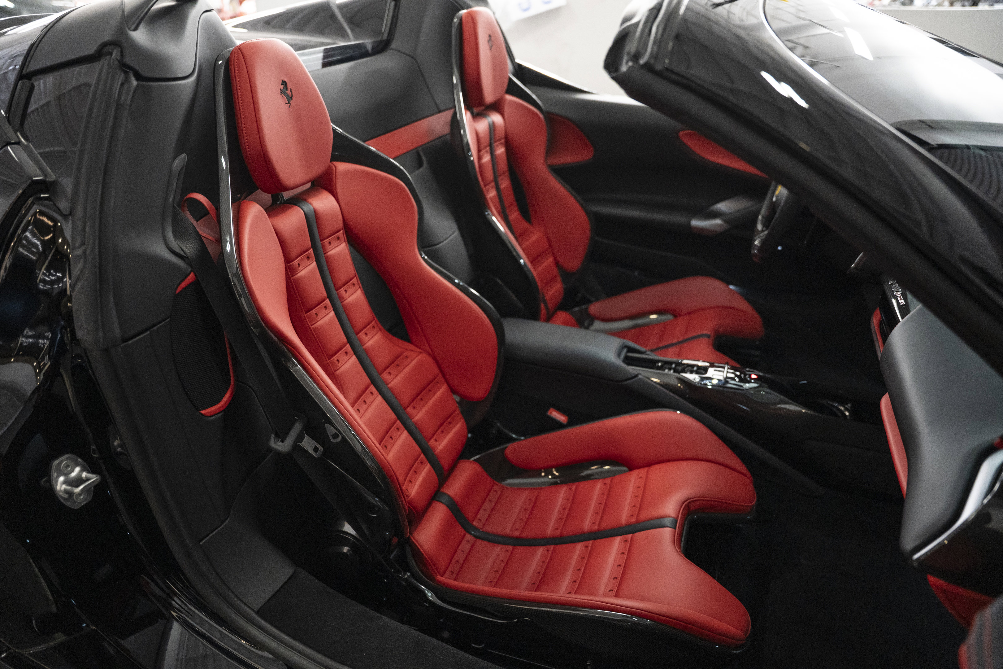 Certified 2025 Ferrari SF90 Spider image 32