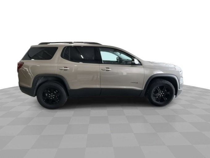 Used 2023 GMC Acadia AT4 w/ Preferred Package image 9