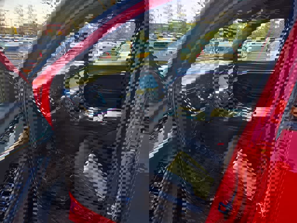 Used 2025 Jeep Wagoneer S Limited AWD/4WD image 12