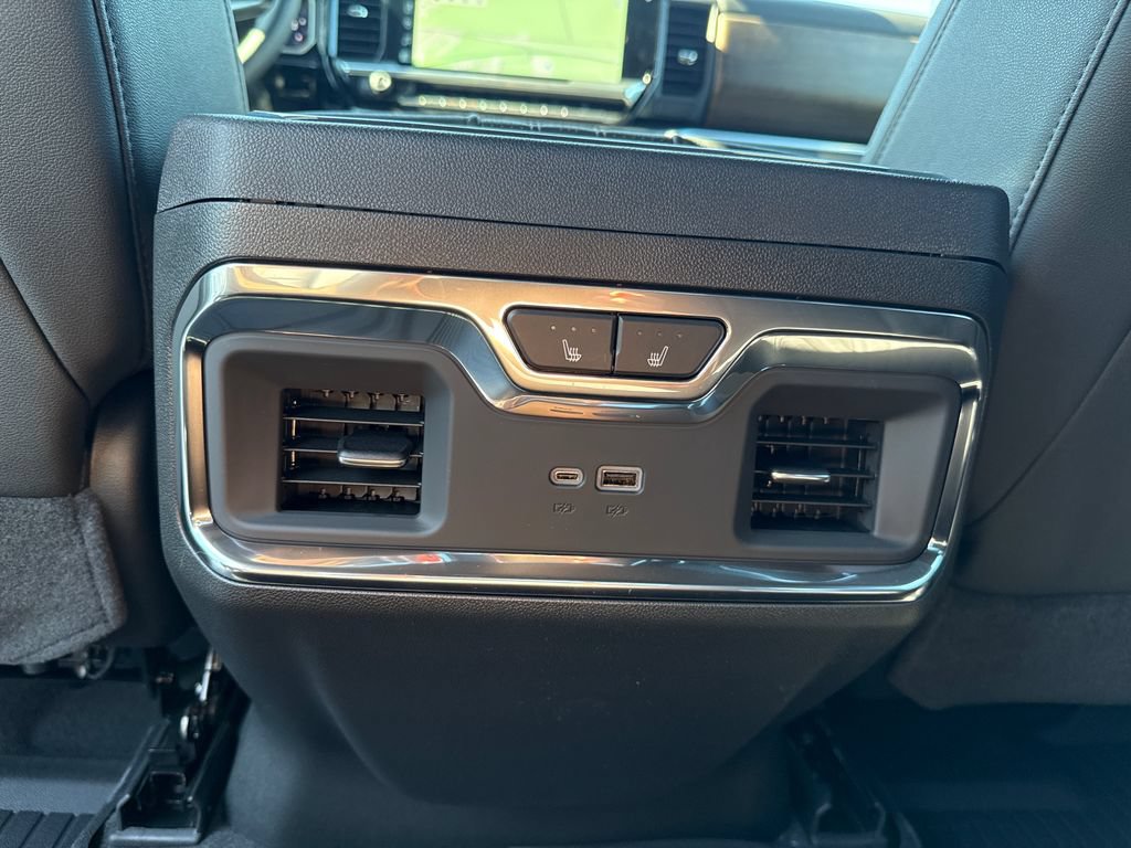 New 2026 Chevrolet Silverado 1500 High Country w/ Midnight Edition AWD/4WD image 29