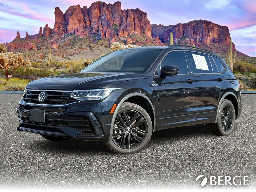 Used 2022 Volkswagen Tiguan SE R-Line image 2