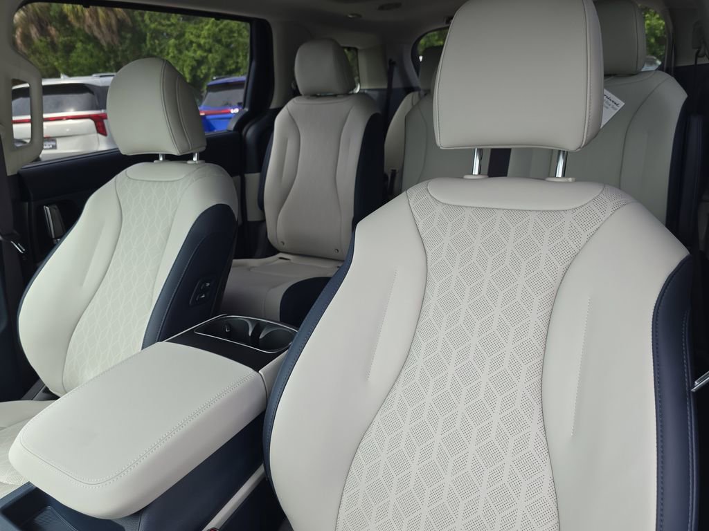 New 2026 Kia Carnival SX image 23