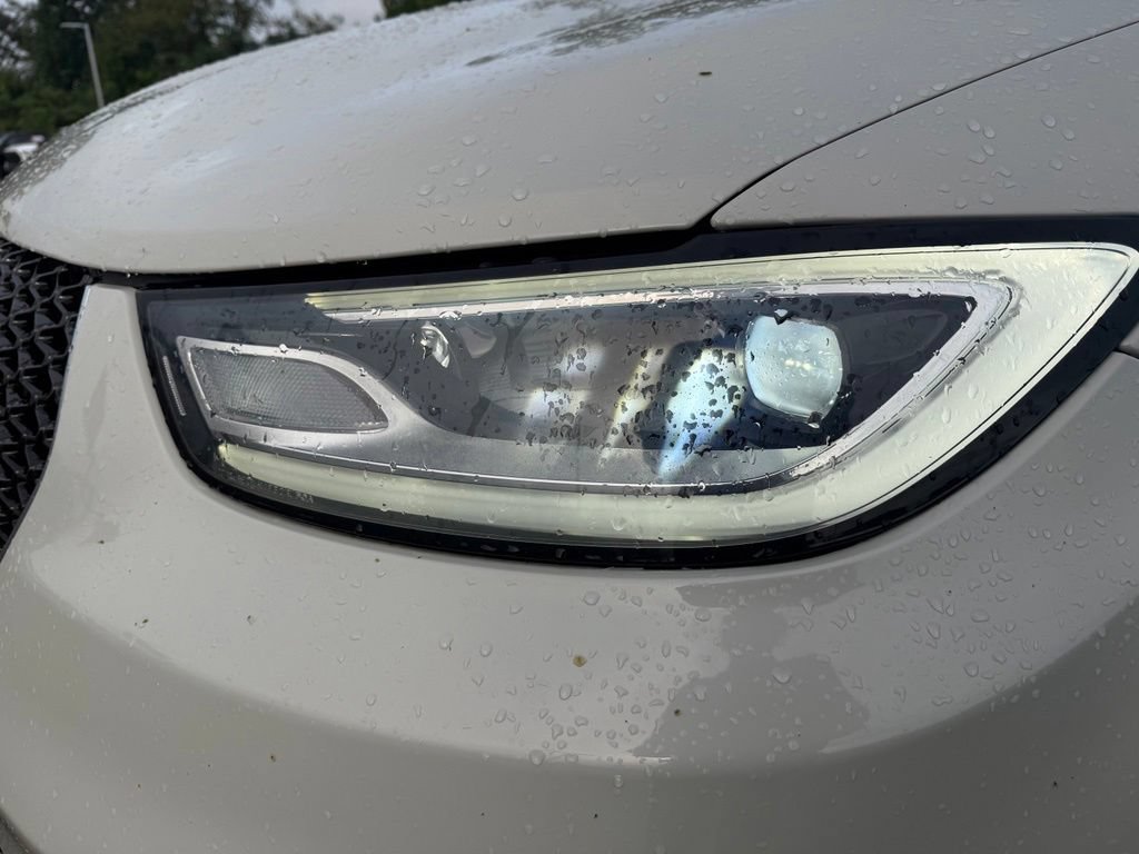 Used 2021 Chrysler Pacifica Pinnacle AWD/4WD image 10