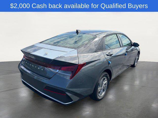 New 2026 Hyundai Elantra SE FWD image 14