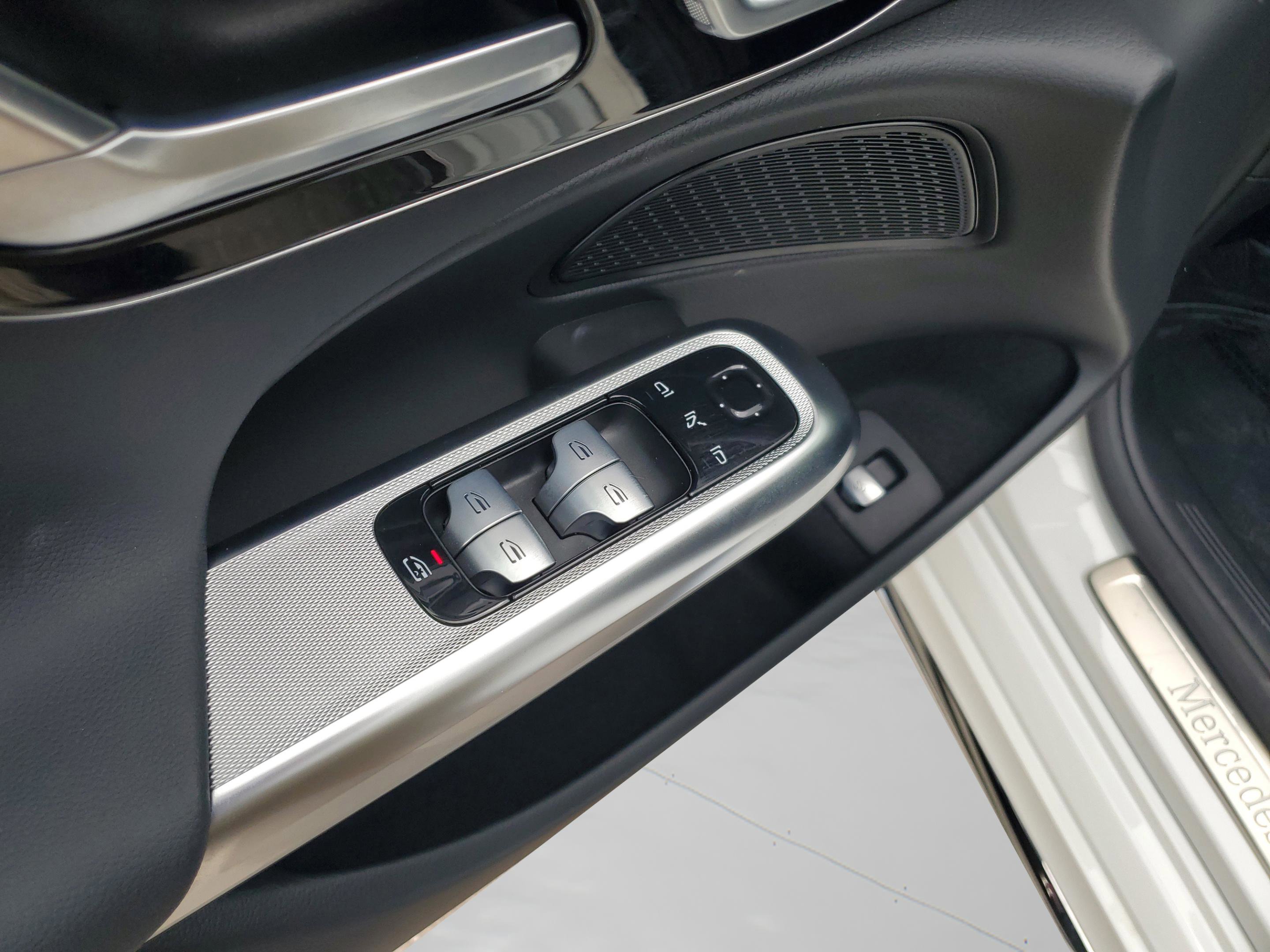 Certified 2025 Mercedes-Benz E 350 Sedan image 19