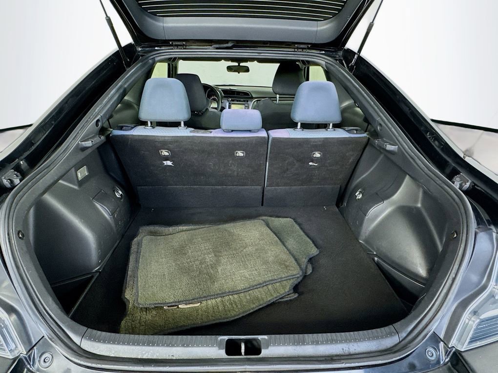 Used 2015 Scion tC image 21