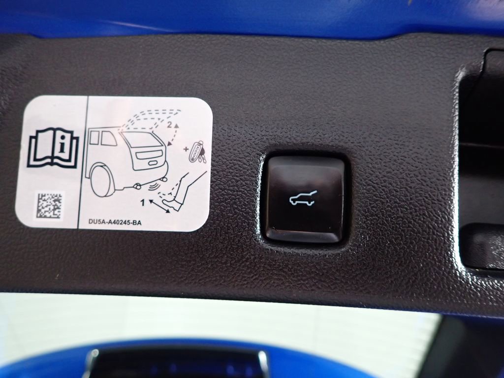 Used 2020 Ford Escape SEL AWD/4WD image 19