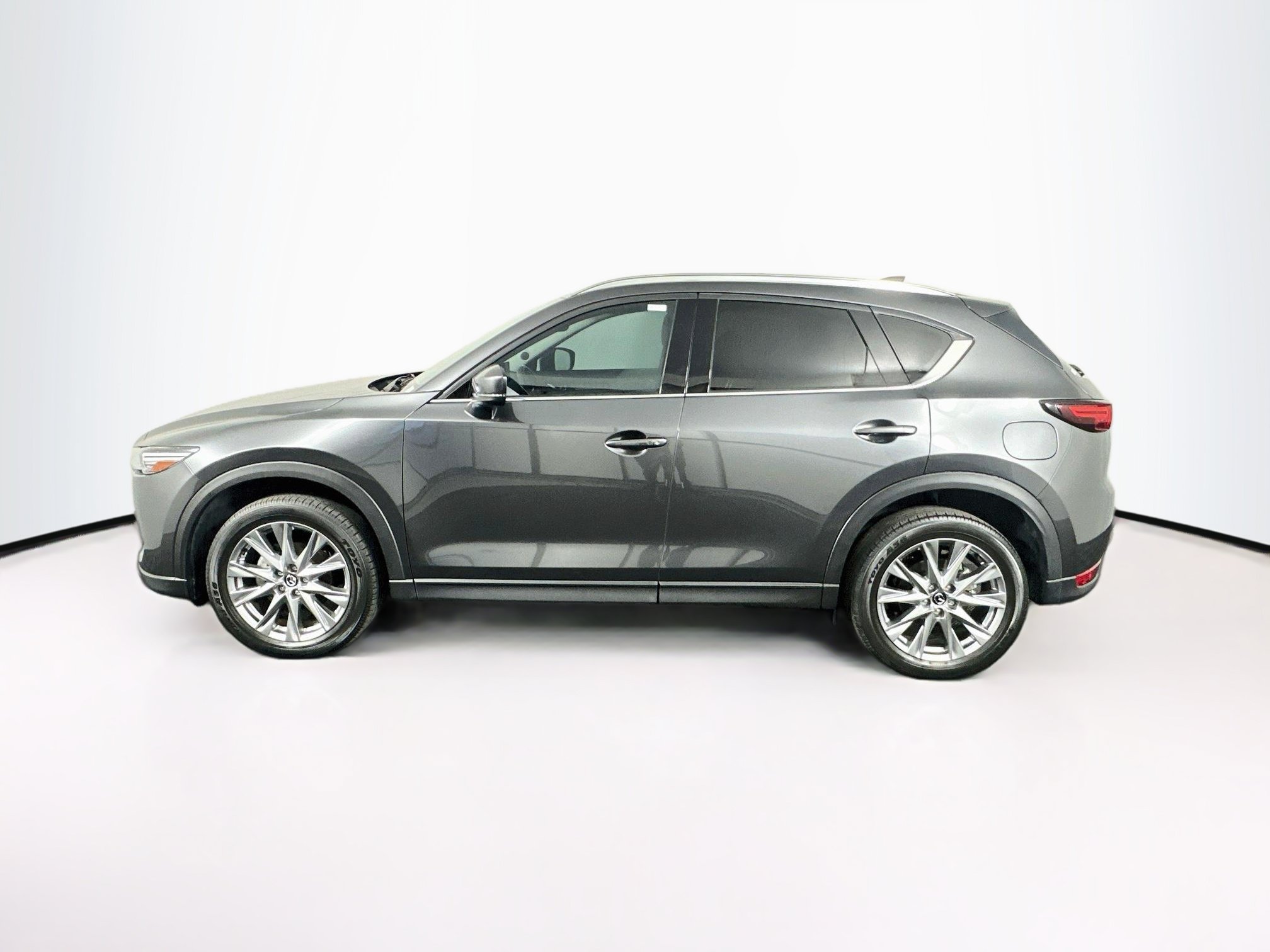 Used 2021 MAZDA CX-5 Grand Touring FWD image 4