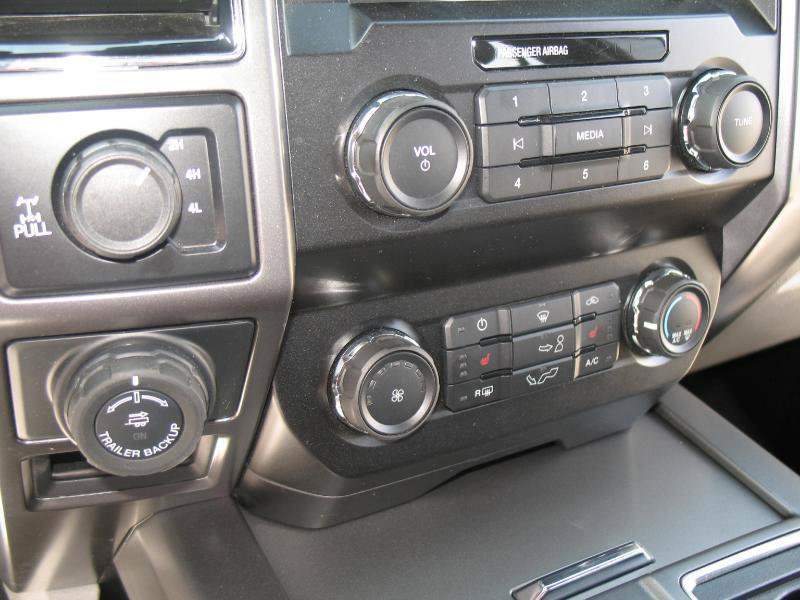 Used 2019 Ford F150 XLT w/ Equipment Group 302A Luxury AWD/4WD image 43
