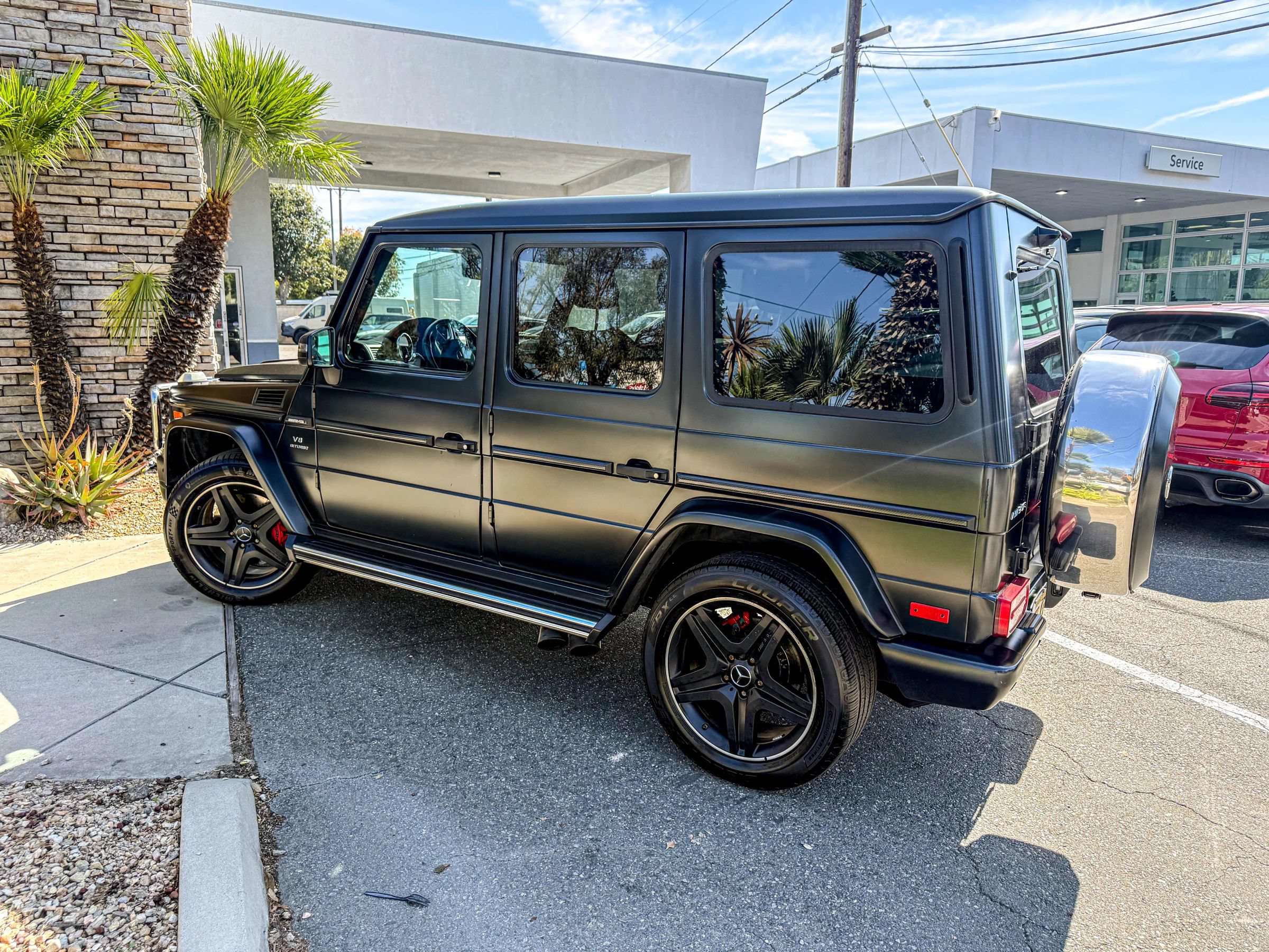 Used 2017 Mercedes-Benz G 63 AMG 4MATIC image 4