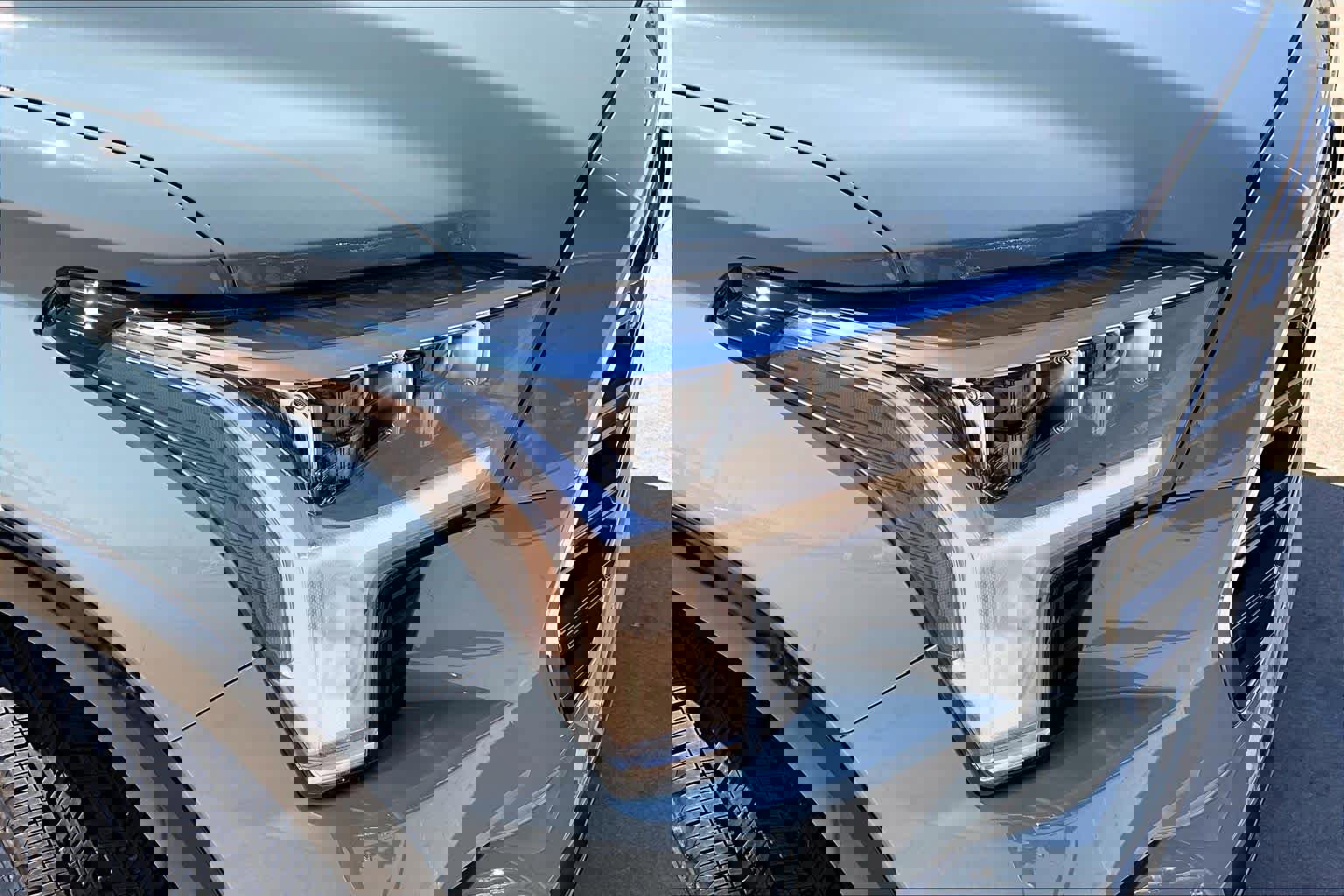 Used 2025 Toyota Sequoia Platinum w/ Tow Technology Package image 27