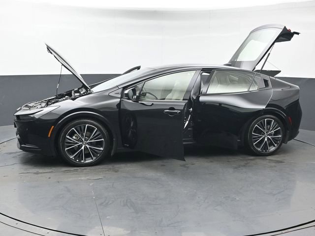 Used 2024 Toyota Prius XLE image 52