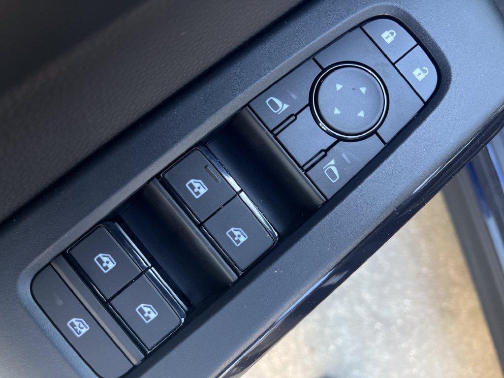New 2026 Nissan Pathfinder SV AWD/4WD image 12