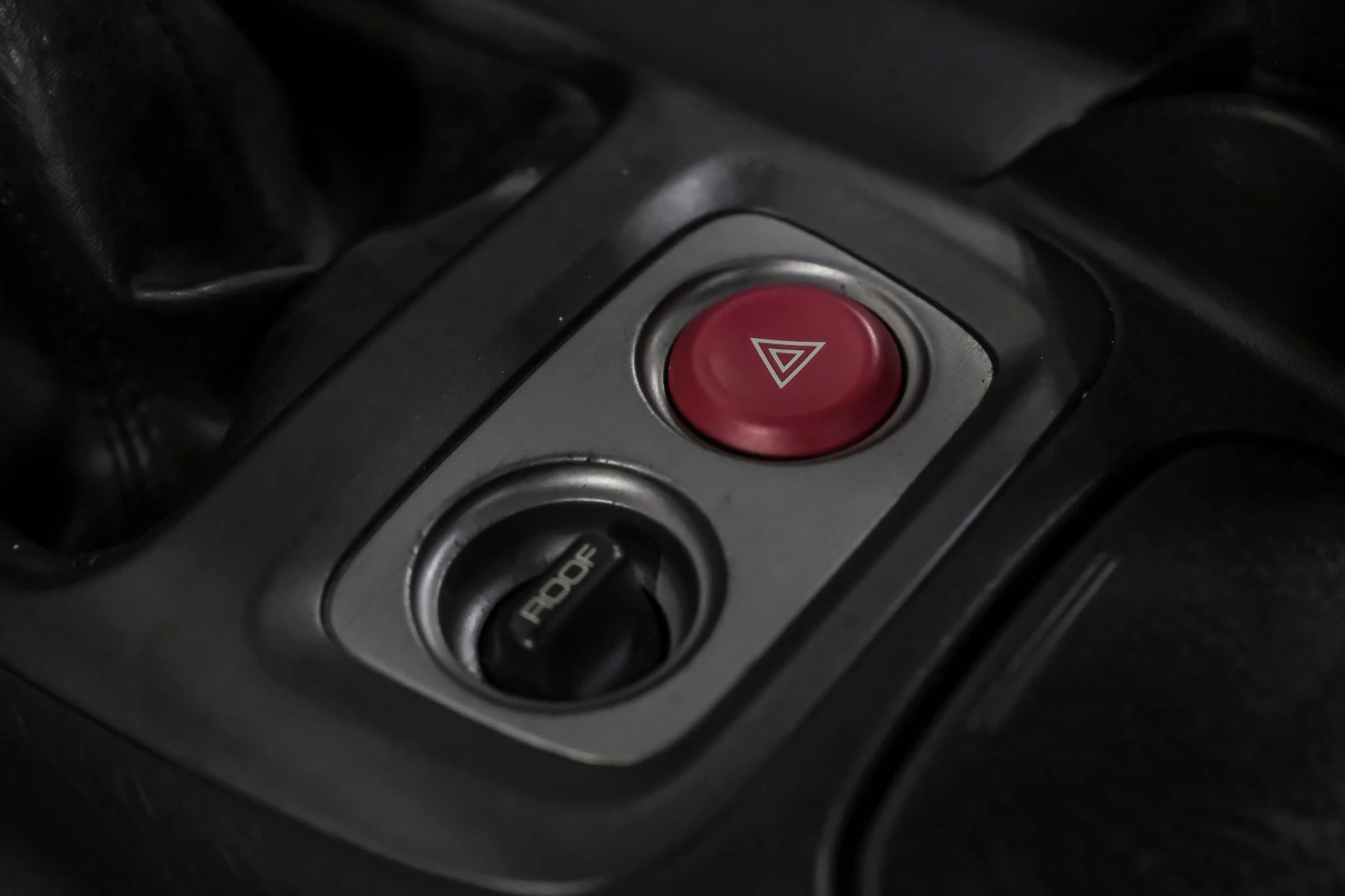 Used 2003 Honda S2000 image 18