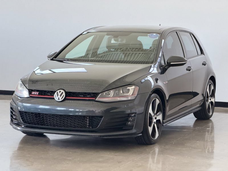 Used 2017 Volkswagen GTI SE FWD image 3