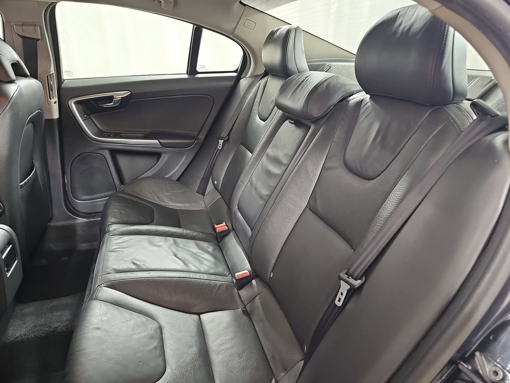Used 2012 Volvo S60 T5 image 17