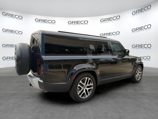Used 2023 Land Rover Defender 130 SE AWD/4WD image 7