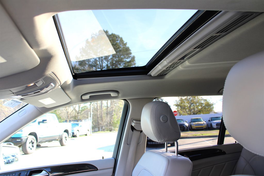 Used 2015 Mercedes-Benz GL 320 BlueTEC 4MATIC image 25