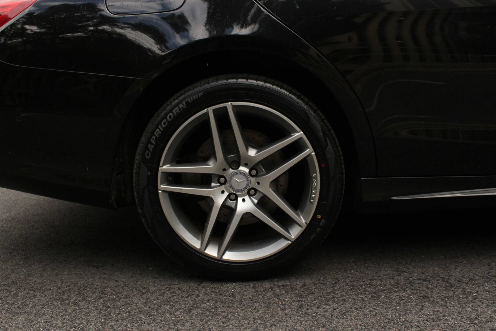 Used 2014 Mercedes-Benz S 550 Sedan image 5