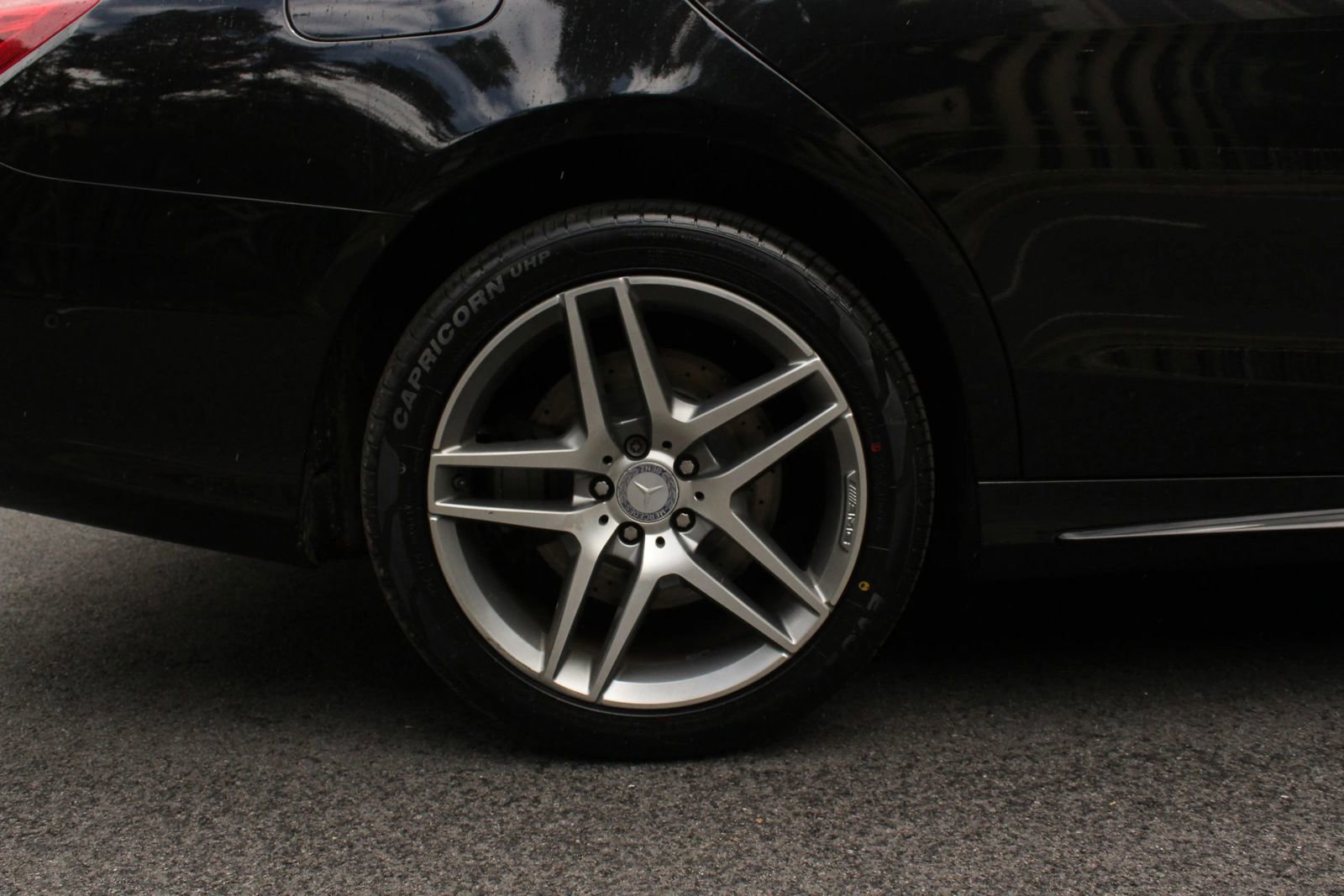 Used 2014 Mercedes-Benz S 550 Sedan image 5