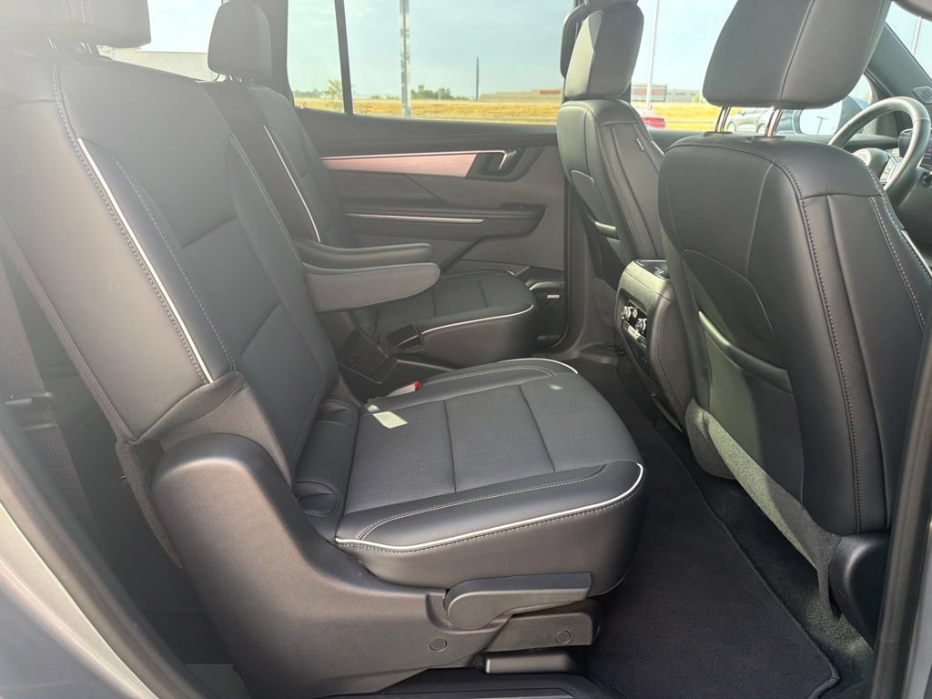 Used 2026 Buick Enclave Preferred FWD image 23